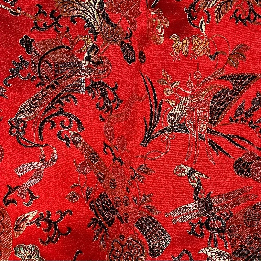 Beautiful Reversible Black Velvet to Red Asian Print Jacket Luxe Look Size M/L